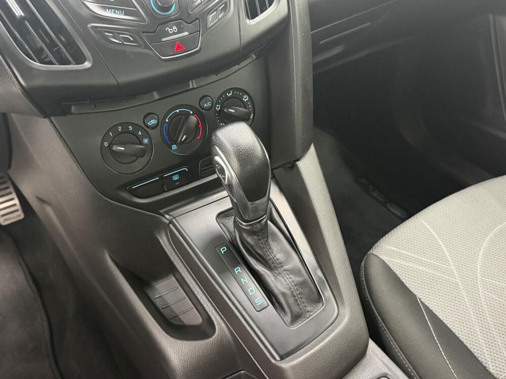Ford Focus Sedan