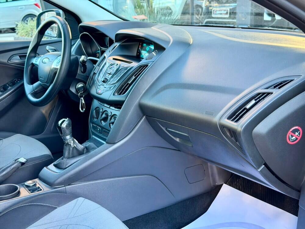 Ford Focus Sedan