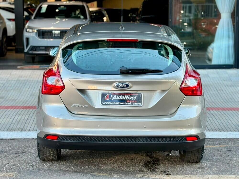 Ford Focus Sedan