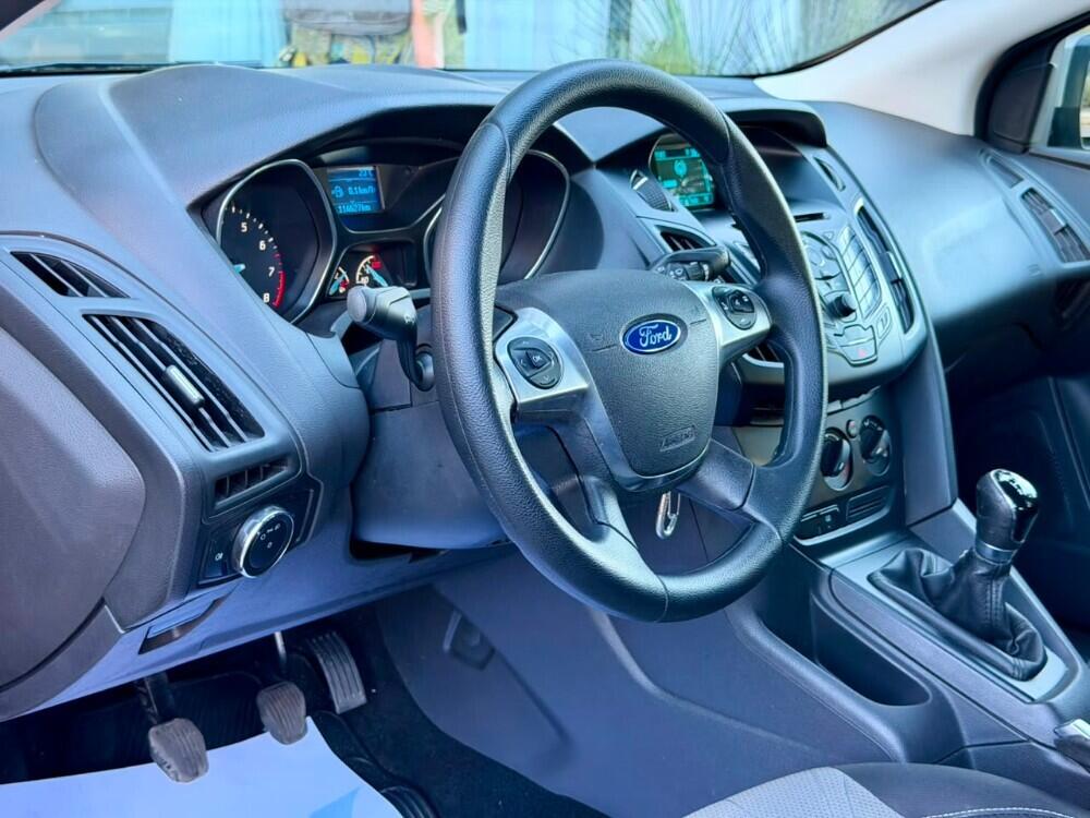 Ford Focus Sedan