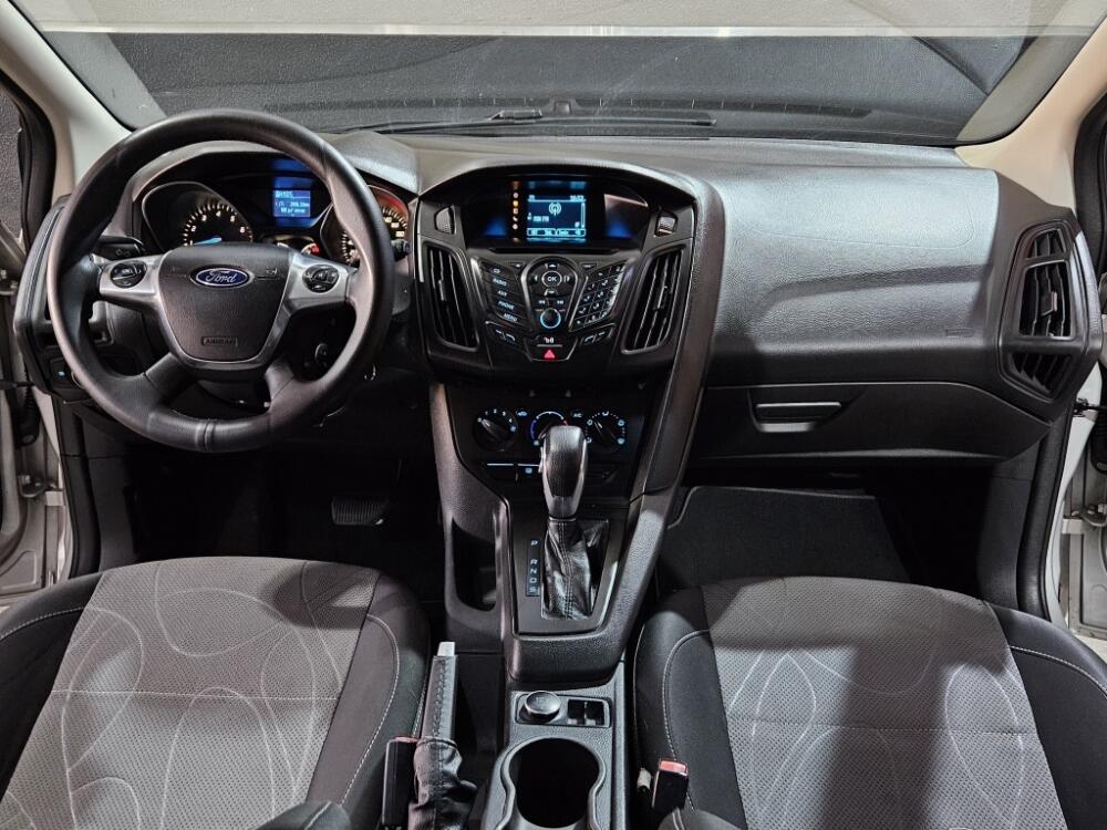 Ford Focus Sedan