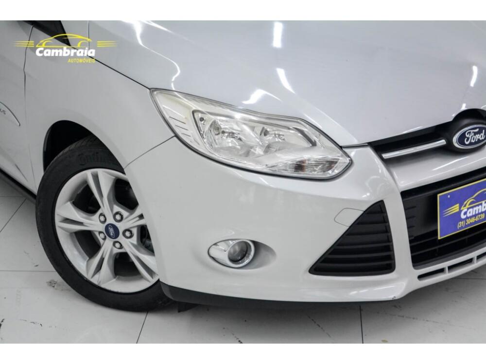 Ford Focus Sedan