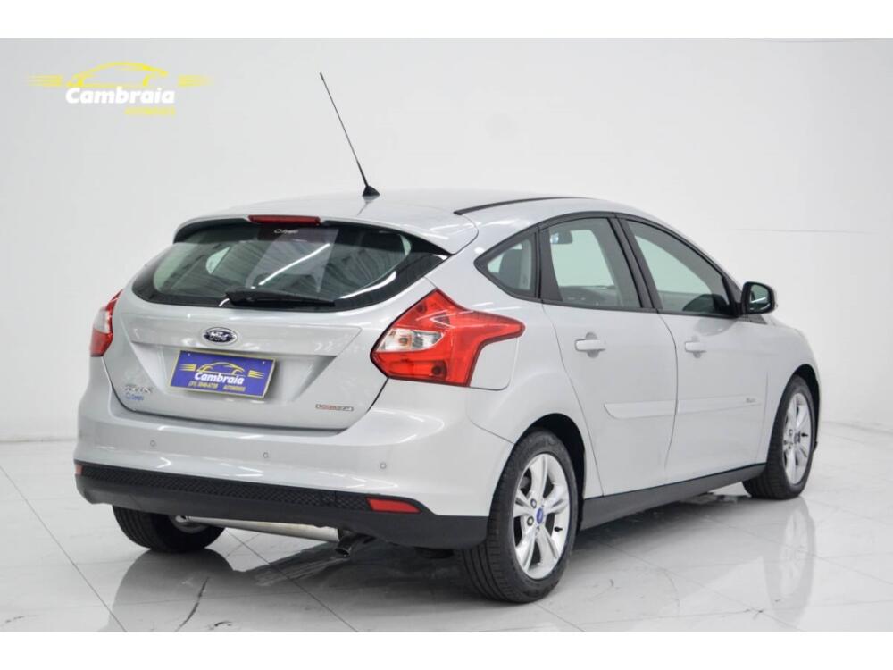 Ford Focus Sedan