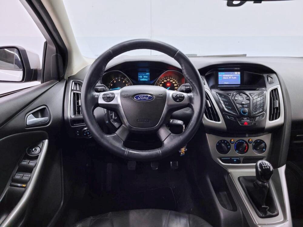 Ford Focus Sedan