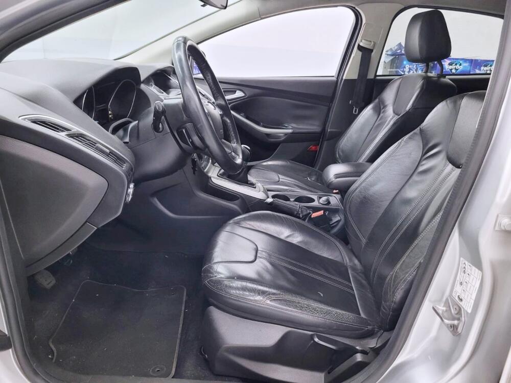 Ford Focus Sedan