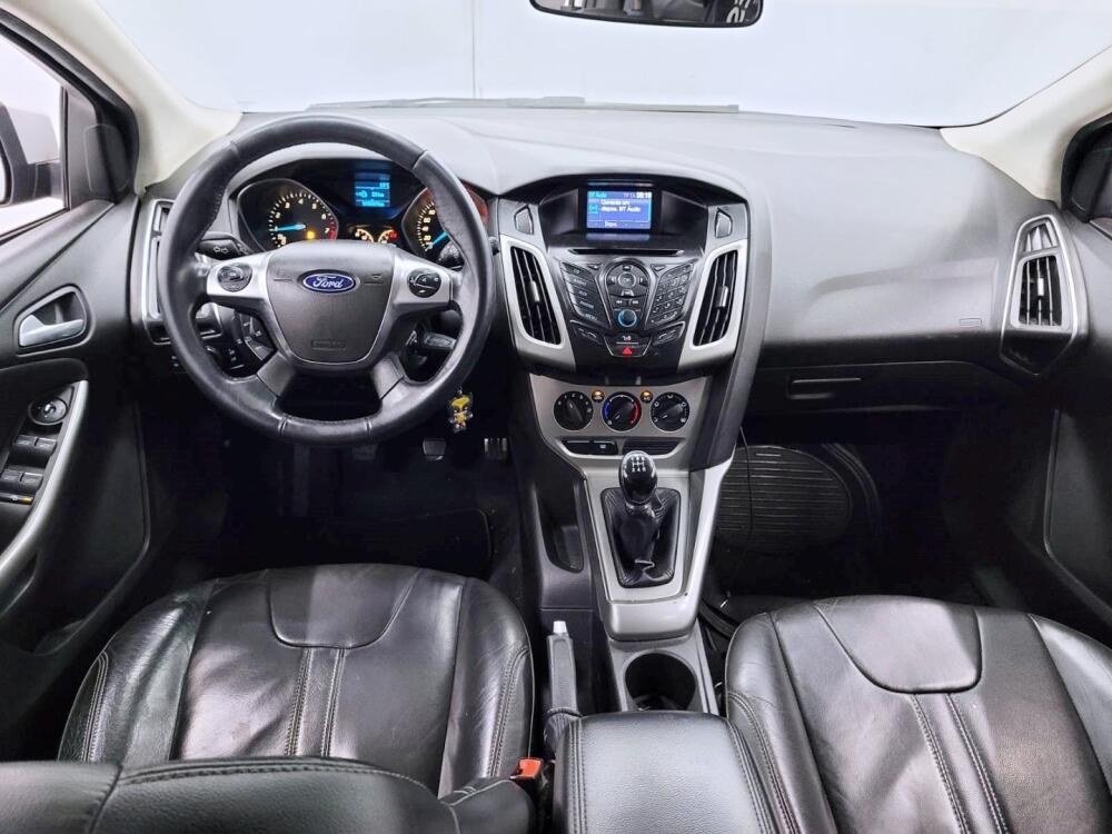 Ford Focus Sedan