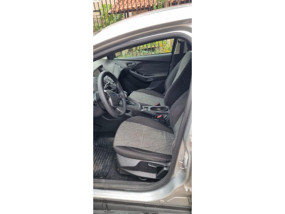 Ford Focus Sedan