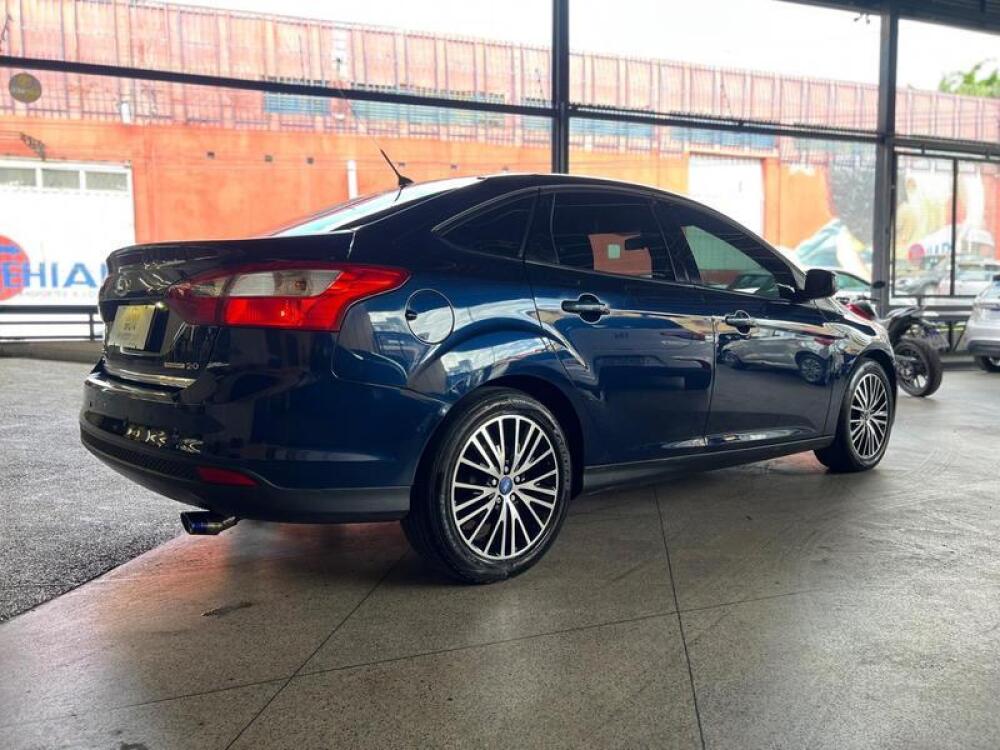 Ford Focus Sedan