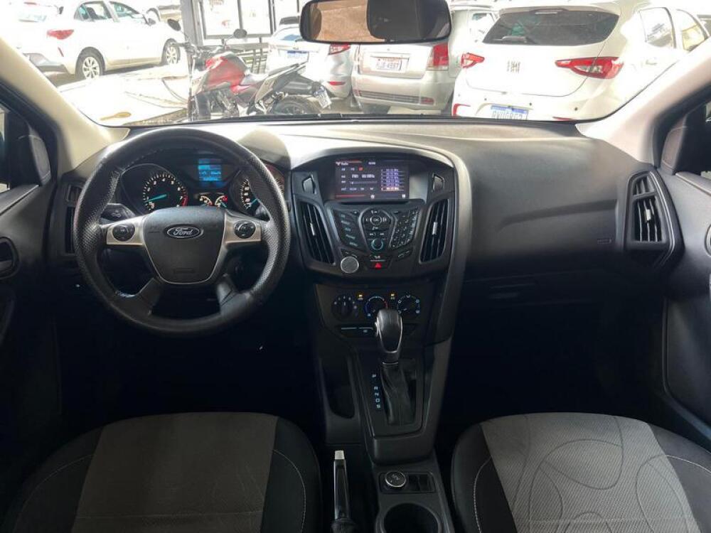 Ford Focus Sedan