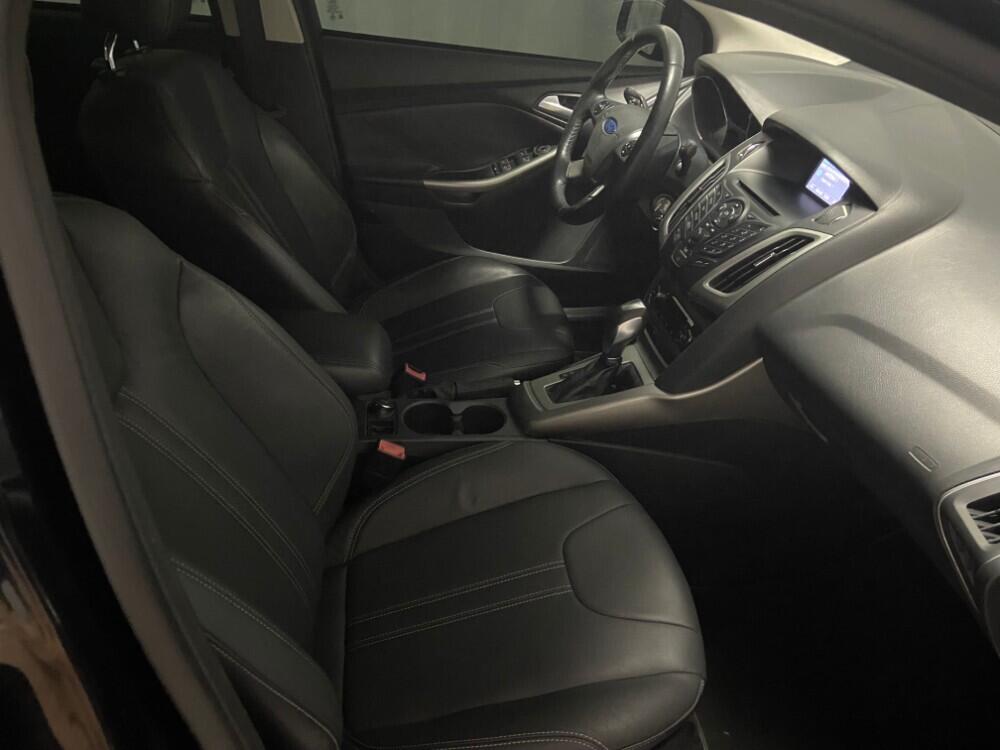 Ford Focus Sedan