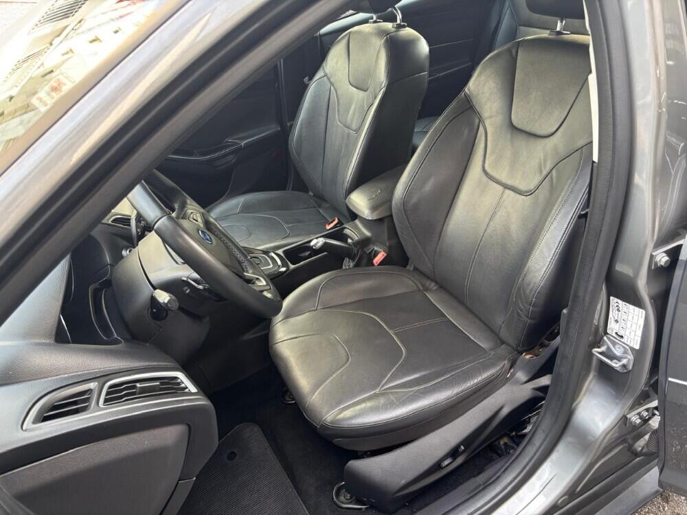 Ford Focus Sedan