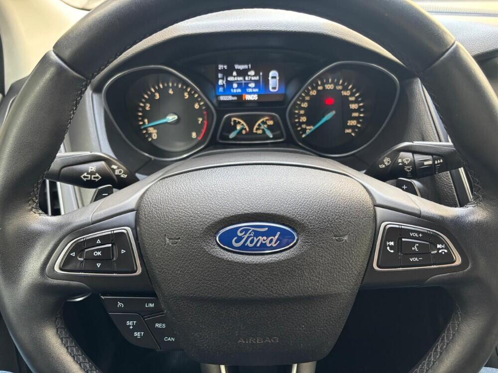 Ford Focus Sedan