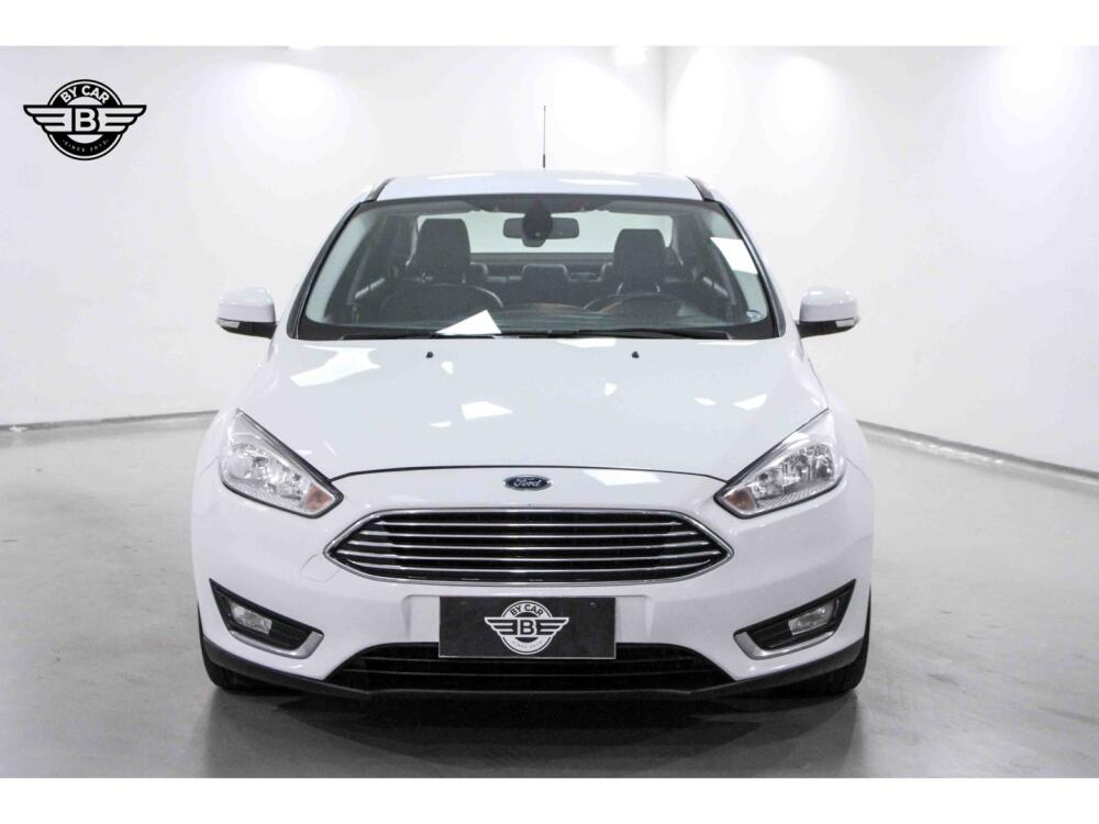 Ford Focus Sedan