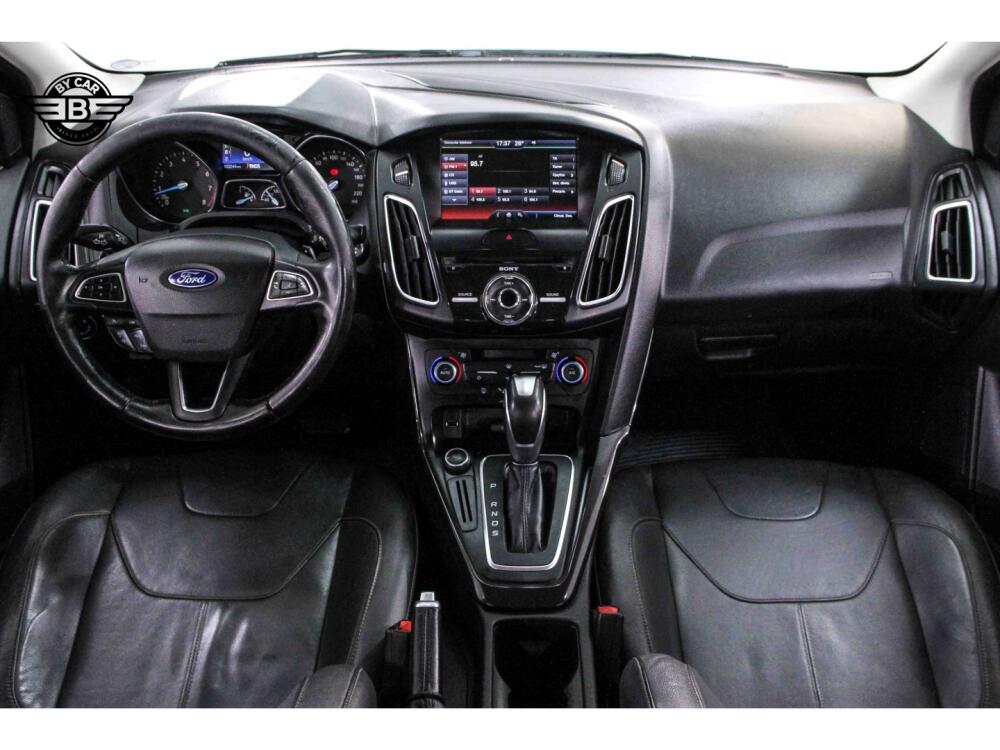 Ford Focus Sedan