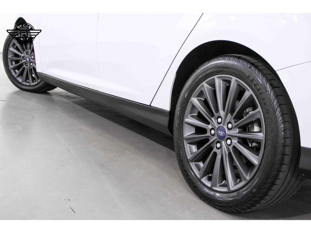Ford Focus Sedan