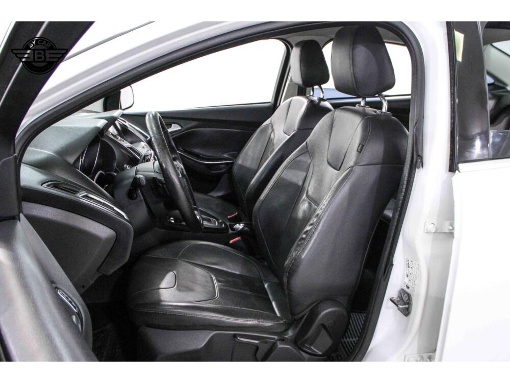 Ford Focus Sedan