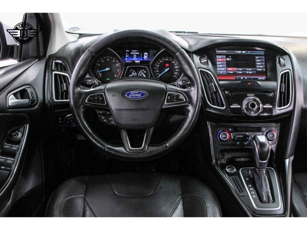 Ford Focus Sedan