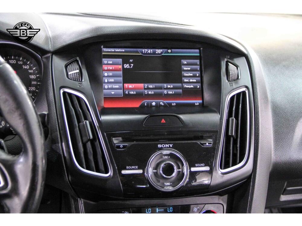 Ford Focus Sedan
