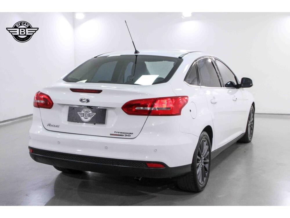 Ford Focus Sedan