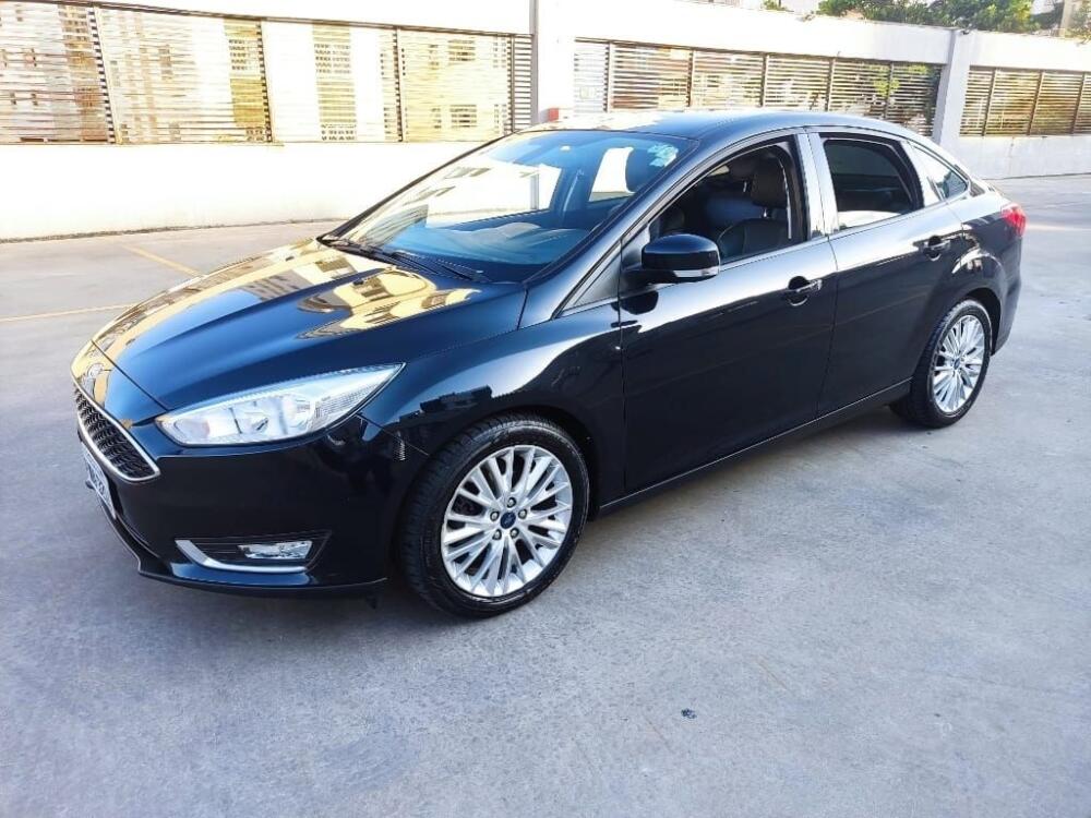 Ford Focus Sedan
