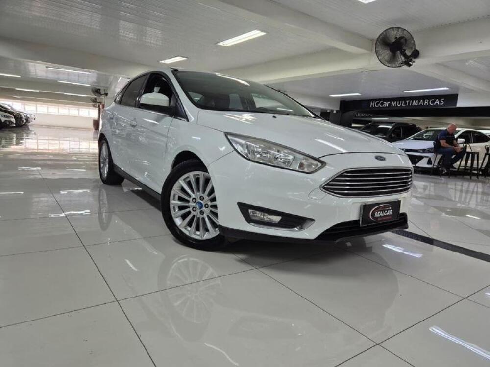 Ford Focus Sedan