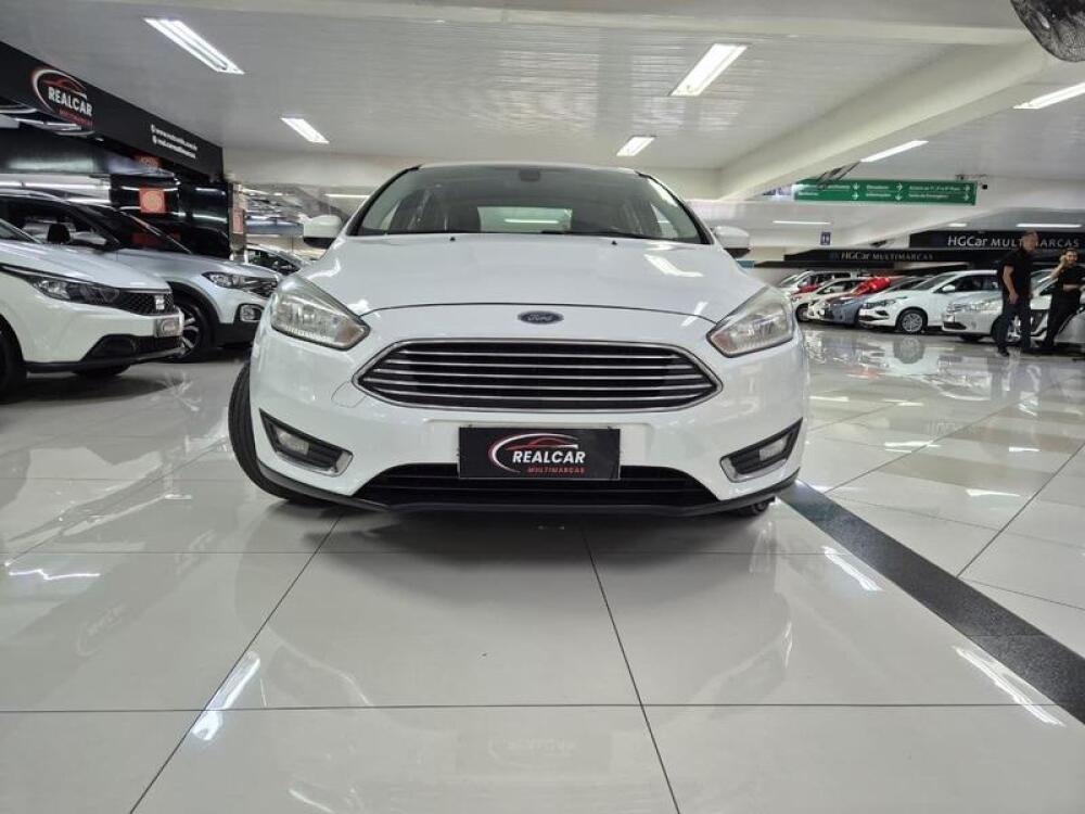 Ford Focus Sedan