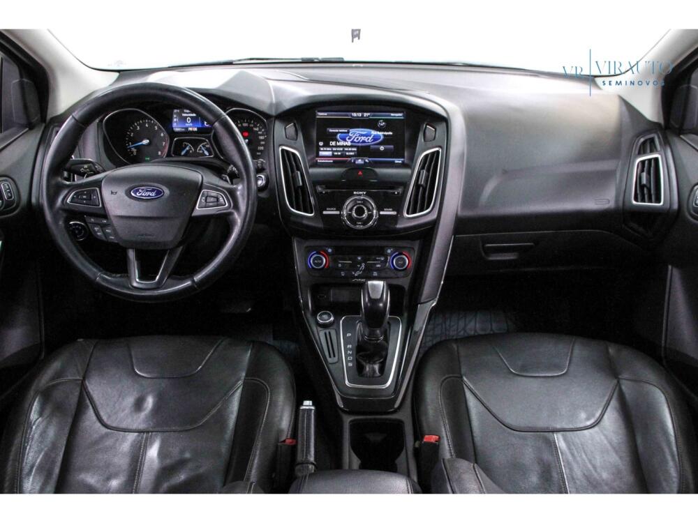 Ford Focus Sedan