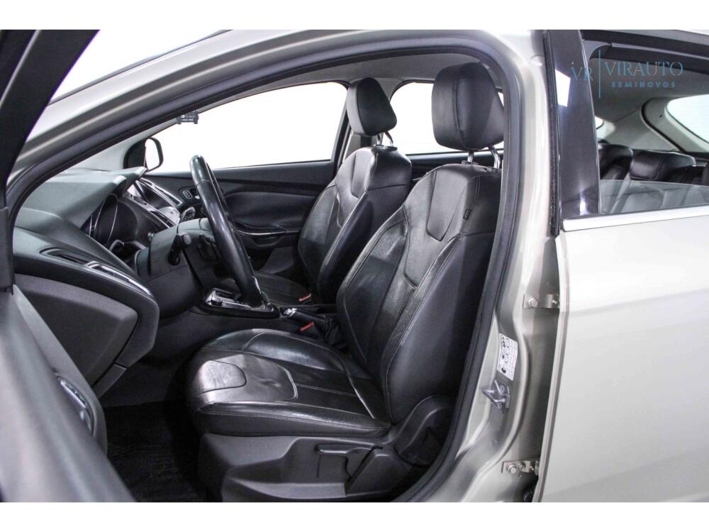 Ford Focus Sedan