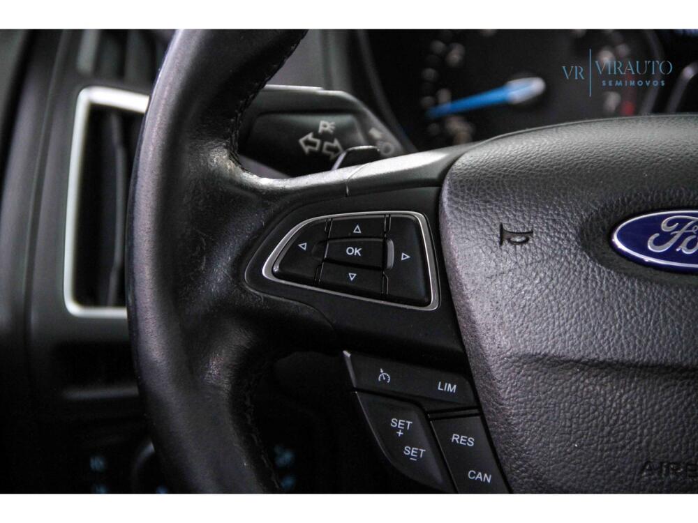 Ford Focus Sedan