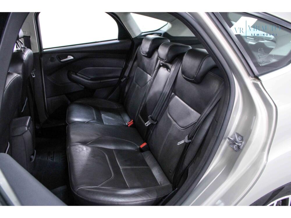 Ford Focus Sedan