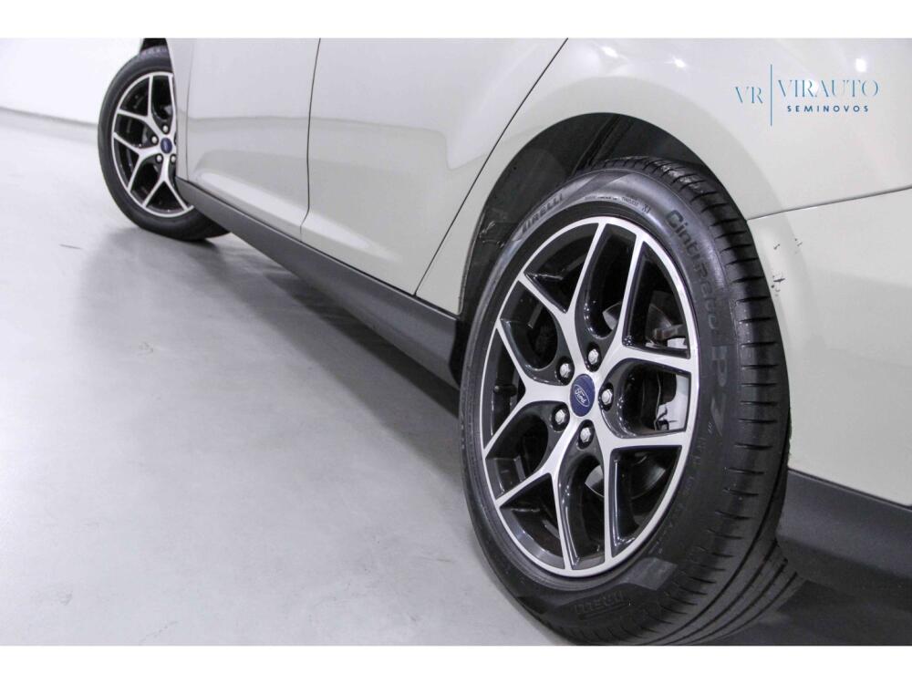 Ford Focus Sedan