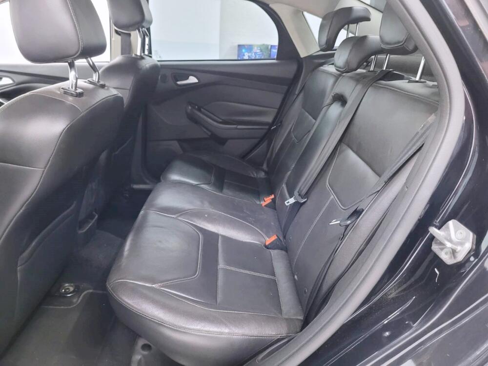 Ford Focus Sedan
