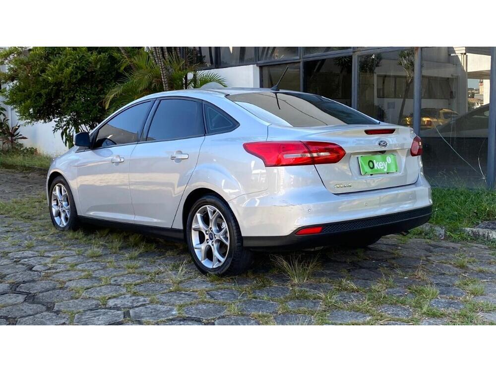 Ford Focus Sedan