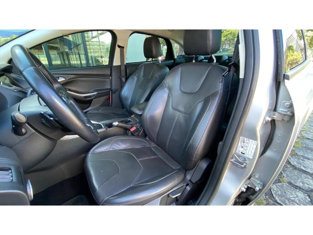 Ford Focus Sedan