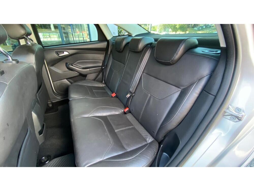 Ford Focus Sedan
