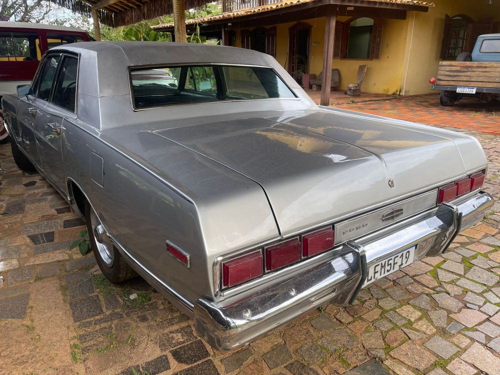 Ford Galaxie