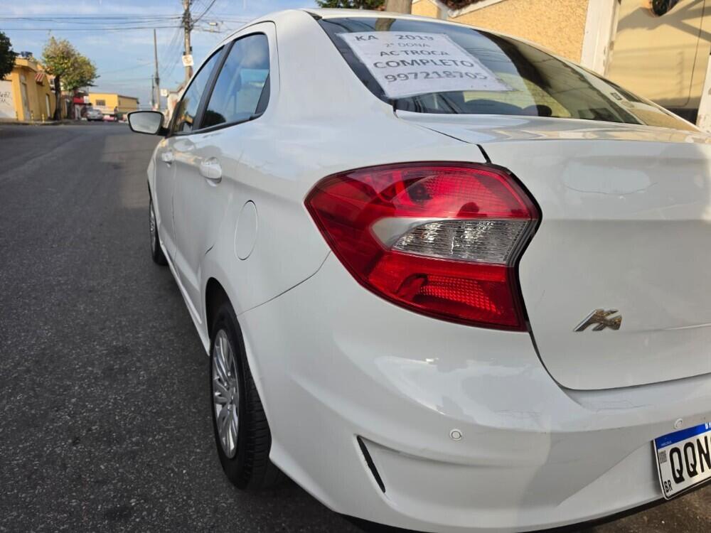 Ford KA Sedan