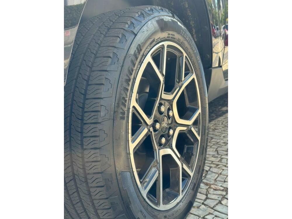 Ford Maverick FX4