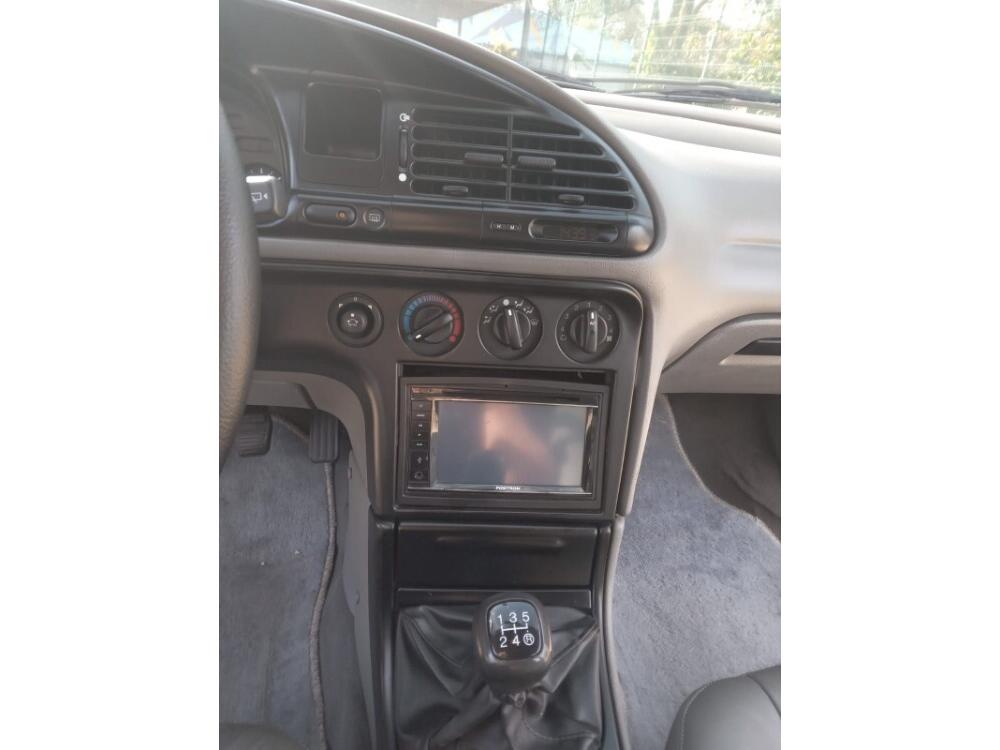 Ford Mondeo Sedan