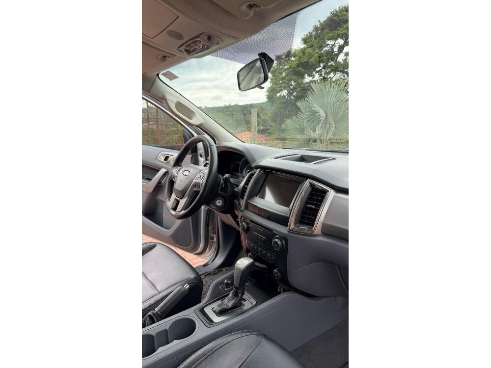 Ford Ranger Cab. Dupla