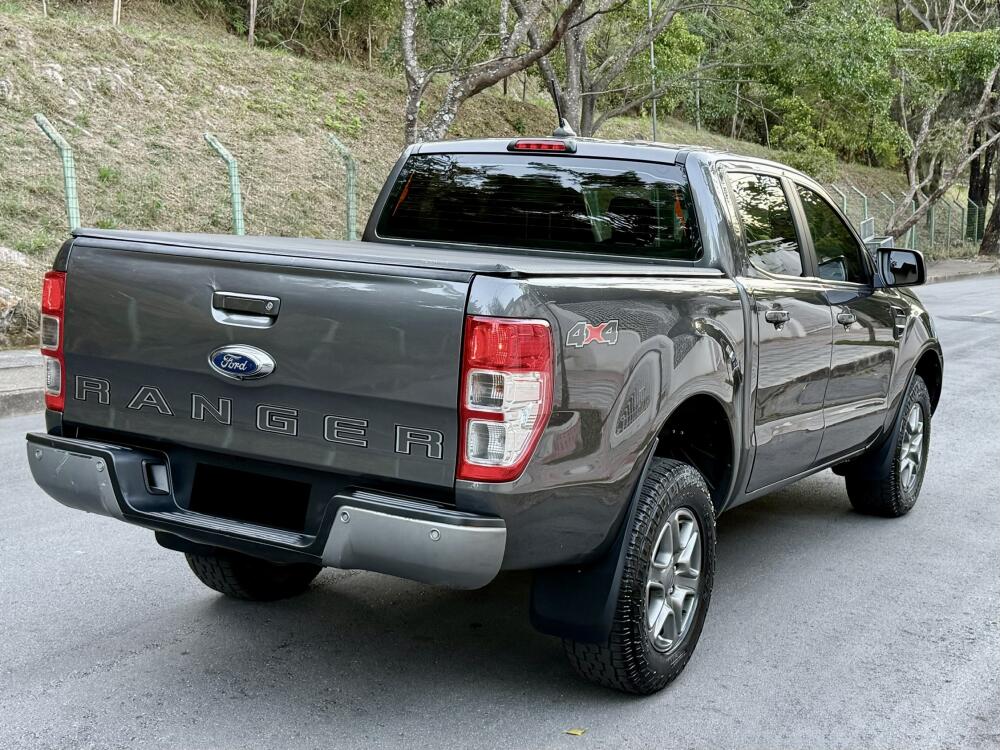 Ford Ranger Cab. Dupla