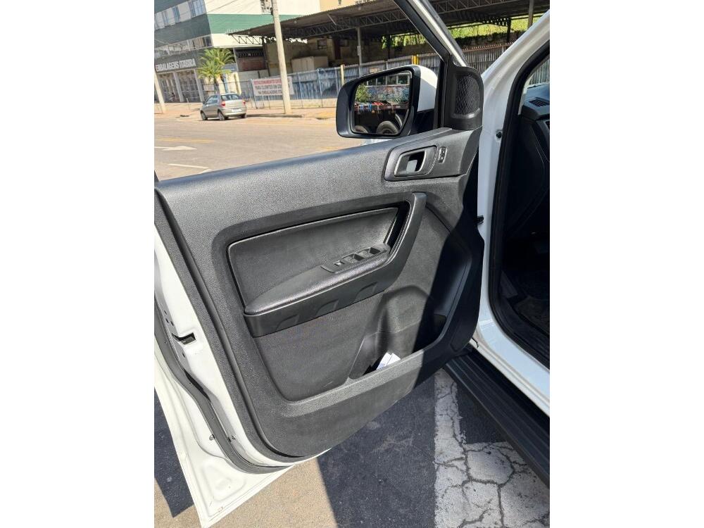Ford Ranger Cab. Dupla