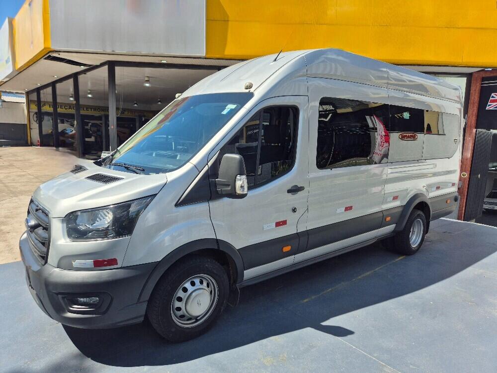 Ford Transit 2.0 16v 18 LUGARES 2024