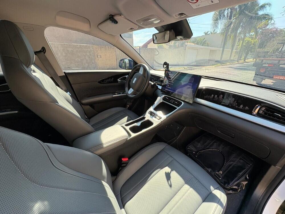 Geely EX 2