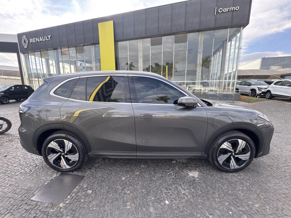 Geely EX 5