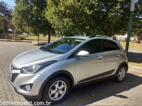 Hyundai HB20 X Hyundai HB20 X