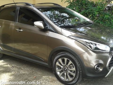 Hyundai HB20 X Hyundai HB20 X