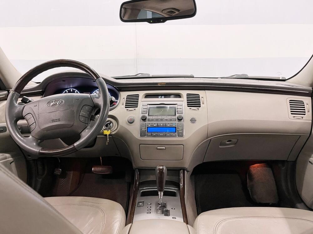 Hyundai Azera