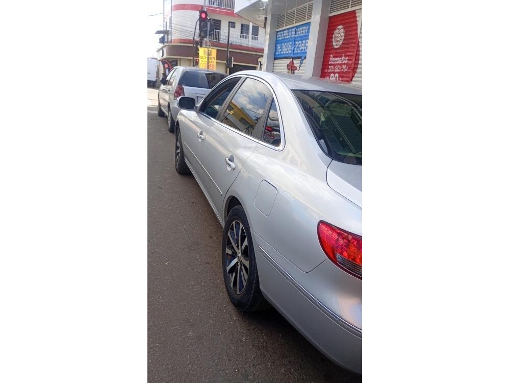 Hyundai Azera