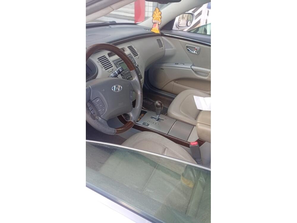 Hyundai Azera